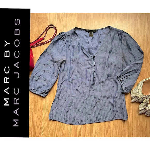 Marc By Marc Jacobs Tops - Marc by Marc Jacobs dove blue/gray silk floral peasant top